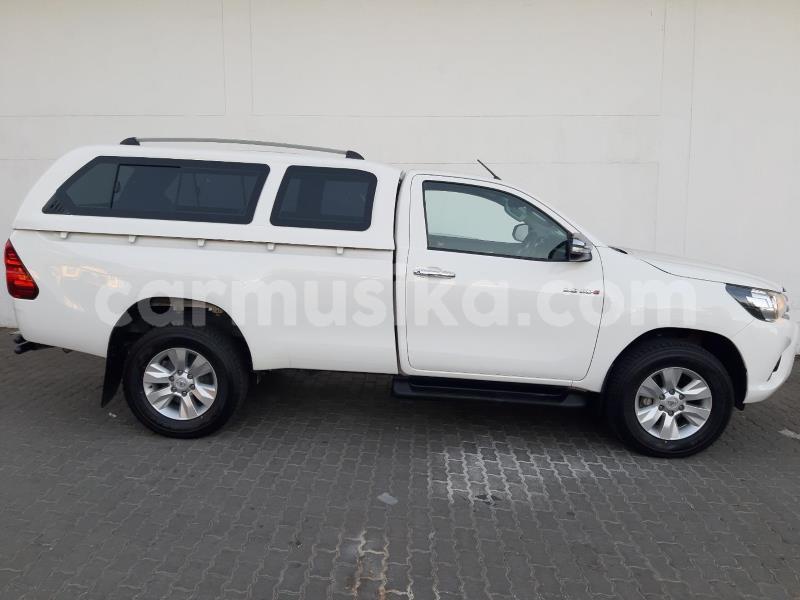 Big with watermark toyota hilux matabeleland south beitbridge 21719