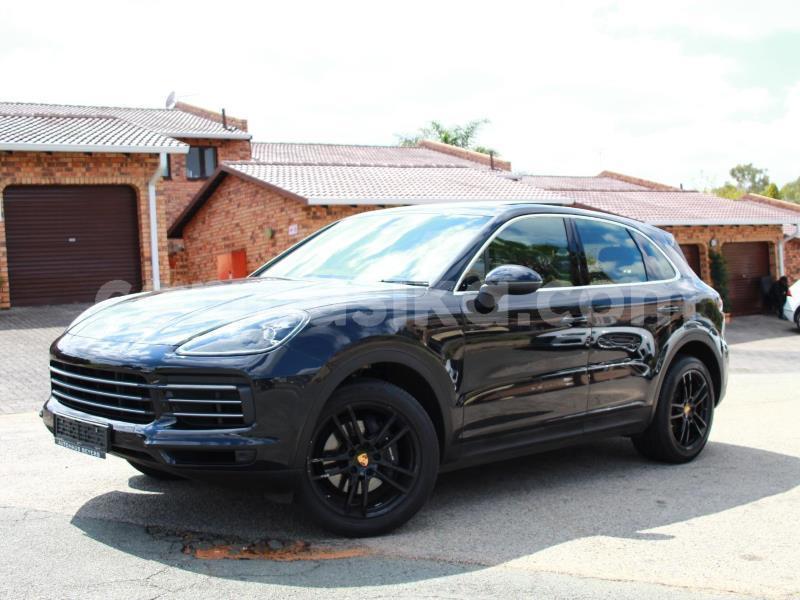 Big with watermark porsche cayenne matabeleland south beitbridge 21720