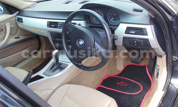 Tenga Tsaru BMW 3–Series Nhema Mota in Beitbridge in Matabeleland South Tenga Tsaru BMW 3–Series Nhema Mota in Beitbridge in Matabeleland South