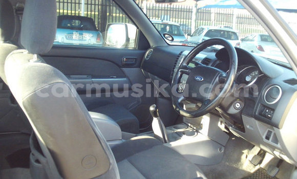 Tenga Tsaru Ford Ranger Chena Mota in Beitbridge in Matabeleland South Tenga Tsaru Ford Ranger Chena Mota in Beitbridge in Matabeleland South