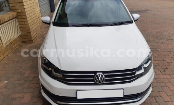 Acheter Occasion Voiture Volkswagen Polo Blanc à Beitbridge, Matabeleland South