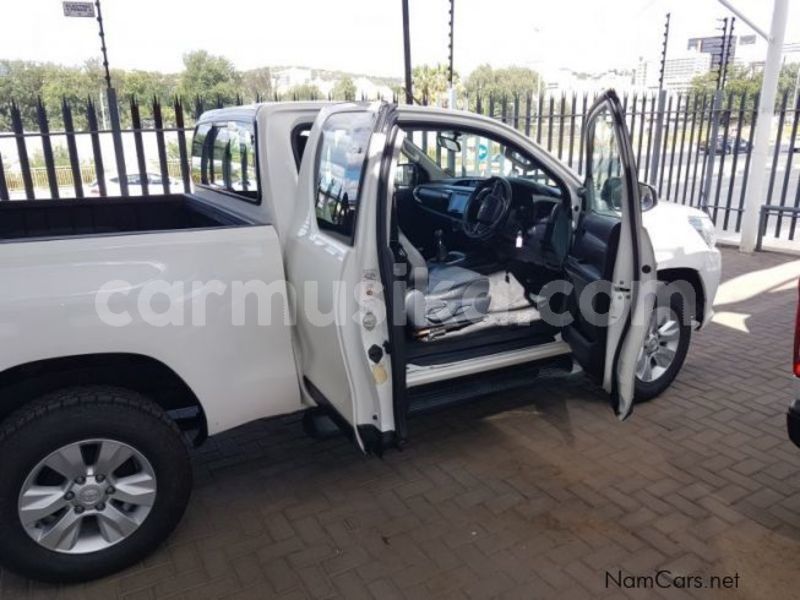 Big with watermark toyota hilux matabeleland south beitbridge 21731