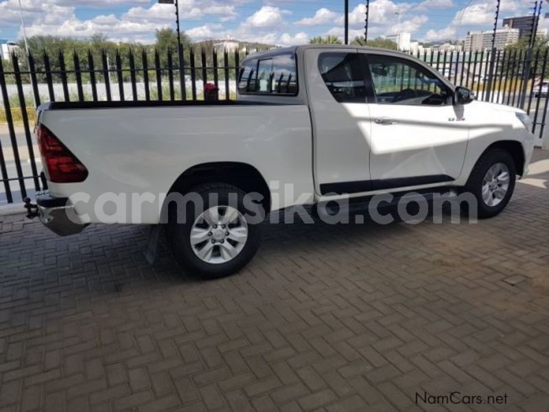 Big with watermark toyota hilux matabeleland south beitbridge 21731