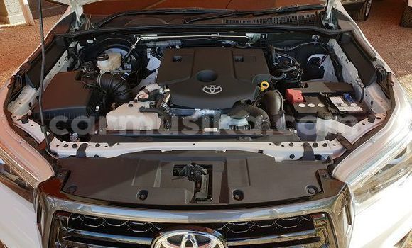 Acheter Occasion Voiture Toyota Hilux Blanc à Beitbridge, Matabeleland South Acheter Occasion Voiture Toyota Hilux Blanc à Beitbridge, Matabeleland South