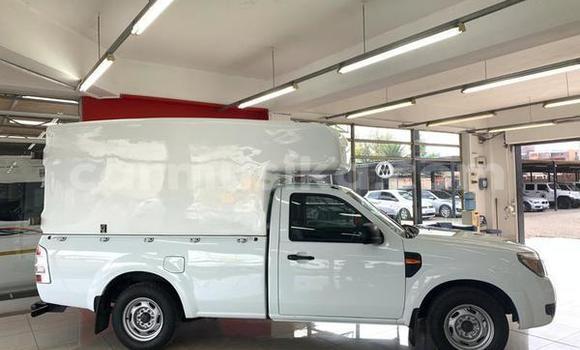 Acheter Occasion Voiture Ford Ranger Blanc à Beitbridge, Matabeleland South Acheter Occasion Voiture Ford Ranger Blanc à Beitbridge, Matabeleland South