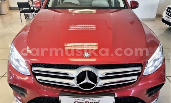 Buy Used Mercedes-Benz GLC 250D White Car in Beitbridge in Matabeleland South Buy Used Mercedes-Benz GLC 250D White Car in Beitbridge in Matabeleland South