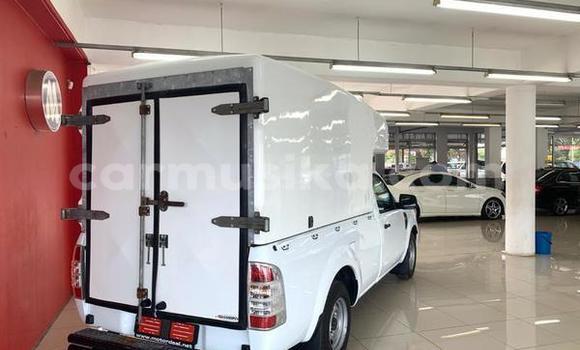 Acheter Occasion Voiture Ford Ranger Blanc à Beitbridge, Matabeleland South Acheter Occasion Voiture Ford Ranger Blanc à Beitbridge, Matabeleland South