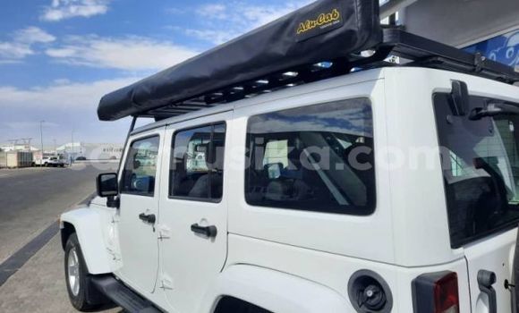 Buy Used Jeep Wrangler White Car in Beitbridge in Matabeleland South Buy Used Jeep Wrangler White Car in Beitbridge in Matabeleland South