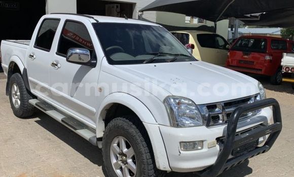 Buy Used Isuzu KB White Car in Beitbridge in Matabeleland South