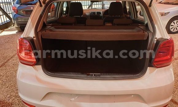 Tenga Tsaru Volkswagen Polo Chena Mota in Beitbridge in Matabeleland South Tenga Tsaru Volkswagen Polo Chena Mota in Beitbridge in Matabeleland South