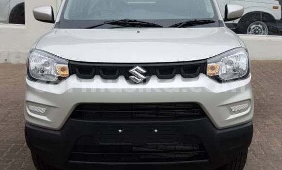 Buy Used Suzuki Swift Silver Car in Beitbridge in Matabeleland South Buy Used Suzuki Swift Silver Car in Beitbridge in Matabeleland South