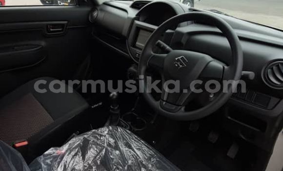 Buy Used Suzuki Swift Silver Car in Beitbridge in Matabeleland South Buy Used Suzuki Swift Silver Car in Beitbridge in Matabeleland South