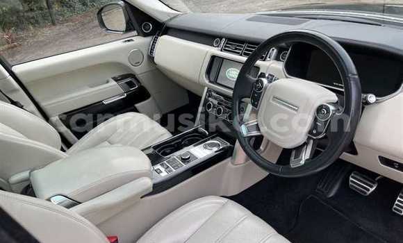 Acheter Occasion Voiture Range Rover Range Rover Noir à Beitbridge, Matabeleland South Acheter Occasion Voiture Range Rover Range Rover Noir à Beitbridge, Matabeleland South