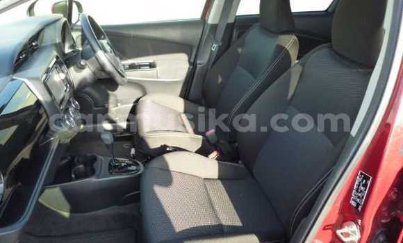 Acheter Occasion Voiture Toyota Vitz Rouge à Beitbridge, Matabeleland South Acheter Occasion Voiture Toyota Vitz Rouge à Beitbridge, Matabeleland South