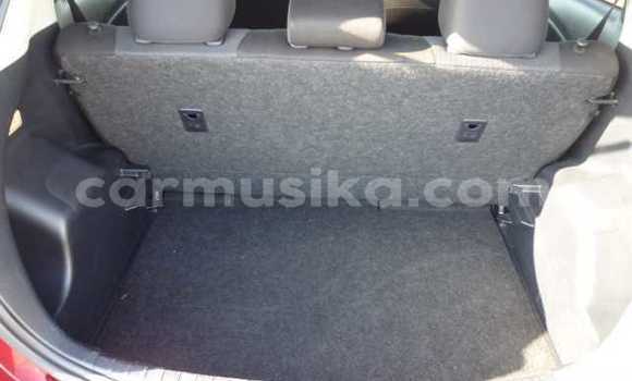 Acheter Occasion Voiture Toyota Vitz Rouge à Beitbridge, Matabeleland South Acheter Occasion Voiture Toyota Vitz Rouge à Beitbridge, Matabeleland South