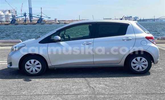 Tenga Tsaru Toyota Vitz Sirivha Mota in Beitbridge in Matabeleland South Tenga Tsaru Toyota Vitz Sirivha Mota in Beitbridge in Matabeleland South