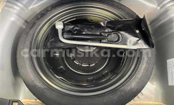 Tenga Tsaru Toyota Vitz Sirivha Mota in Beitbridge in Matabeleland South Tenga Tsaru Toyota Vitz Sirivha Mota in Beitbridge in Matabeleland South