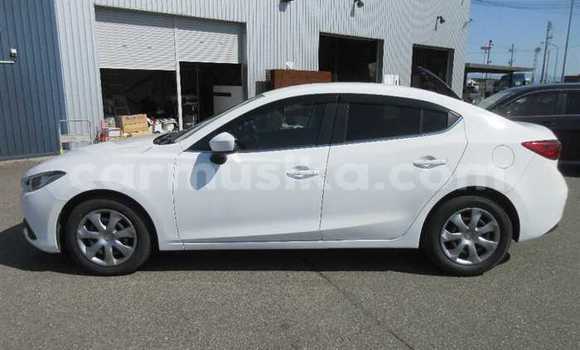 Tenga Tsaru Mazda Axela Chena Mota in Beitbridge in Matabeleland South Tenga Tsaru Mazda Axela Chena Mota in Beitbridge in Matabeleland South