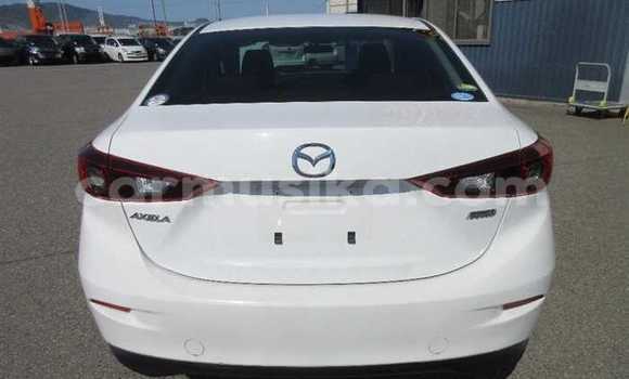 Tenga Tsaru Mazda Axela Chena Mota in Beitbridge in Matabeleland South Tenga Tsaru Mazda Axela Chena Mota in Beitbridge in Matabeleland South