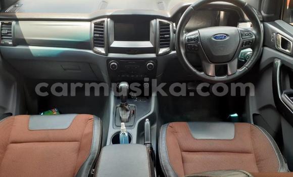 Acheter Occasion Voiture Ford Ranger Beige à Beitbridge, Matabeleland South Acheter Occasion Voiture Ford Ranger Beige à Beitbridge, Matabeleland South