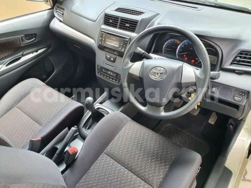 Big with watermark toyota avanza matabeleland south beitbridge 21764