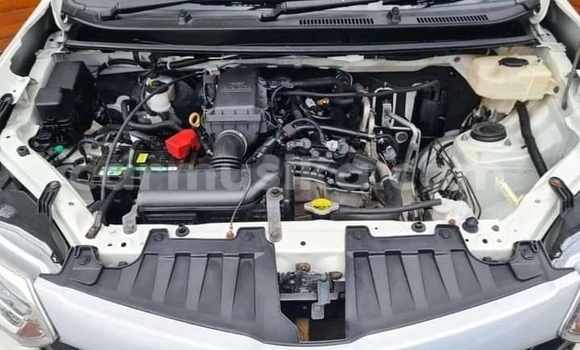 Buy Used Toyota Avanza White Car in Beitbridge in Matabeleland South Buy Used Toyota Avanza White Car in Beitbridge in Matabeleland South