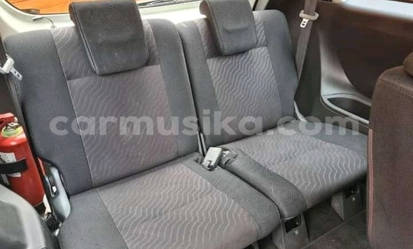 Buy Used Toyota Avanza White Car in Beitbridge in Matabeleland South Buy Used Toyota Avanza White Car in Beitbridge in Matabeleland South