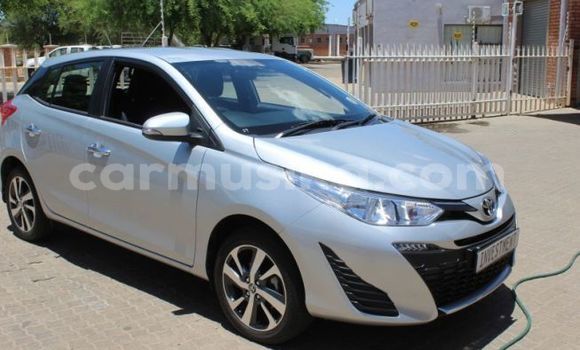 Buy Used Toyota Yaris Silver Car in Beitbridge in Matabeleland South Buy Used Toyota Yaris Silver Car in Beitbridge in Matabeleland South