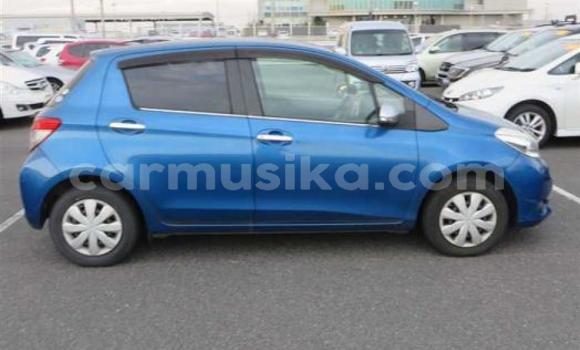 Acheter Occasion Voiture Toyota Vitz Bleu à Beitbridge, Matabeleland South Acheter Occasion Voiture Toyota Vitz Bleu à Beitbridge, Matabeleland South