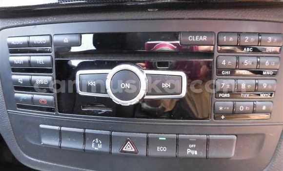 Nunua Ilio tumika Mercedes‒Benz B-klasse Fedha Gari ndani ya Beitbridge nchini Matabeleland Kusini Nunua Ilio tumika Mercedes‒Benz B-klasse Fedha Gari ndani ya Beitbridge nchini Matabeleland Kusini