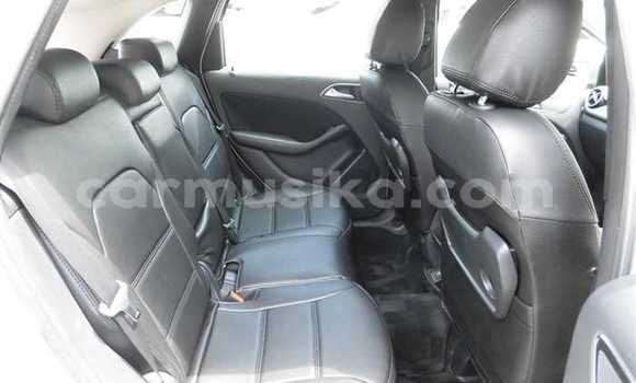 Nunua Ilio tumika Mercedes‒Benz B-klasse Fedha Gari ndani ya Beitbridge nchini Matabeleland Kusini Nunua Ilio tumika Mercedes‒Benz B-klasse Fedha Gari ndani ya Beitbridge nchini Matabeleland Kusini