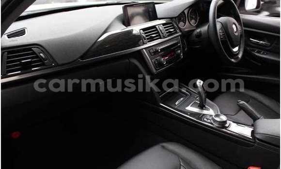 Nunua Ilio tumika BMW 3–Series Nyeupe Gari ndani ya Beitbridge nchini Matabeleland Kusini Nunua Ilio tumika BMW 3–Series Nyeupe Gari ndani ya Beitbridge nchini Matabeleland Kusini