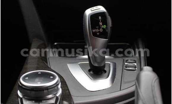 Nunua Ilio tumika BMW 3–Series Nyeupe Gari ndani ya Beitbridge nchini Matabeleland Kusini Nunua Ilio tumika BMW 3–Series Nyeupe Gari ndani ya Beitbridge nchini Matabeleland Kusini