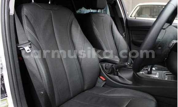 Nunua Ilio tumika BMW 3–Series Nyeupe Gari ndani ya Beitbridge nchini Matabeleland Kusini Nunua Ilio tumika BMW 3–Series Nyeupe Gari ndani ya Beitbridge nchini Matabeleland Kusini