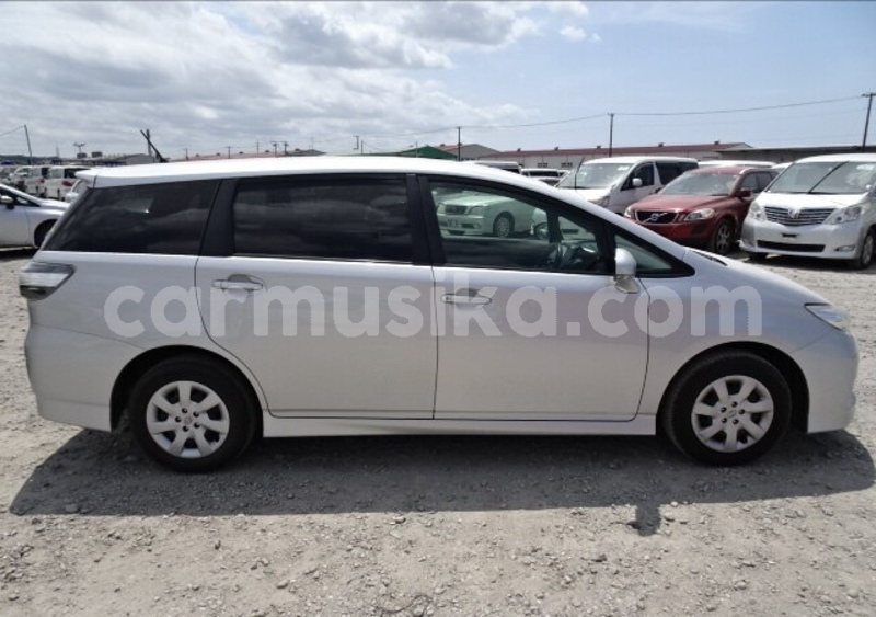 Big with watermark toyota wish matabeleland south beitbridge 21794