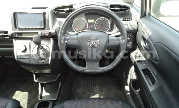 Acheter Occasion Voiture Toyota Wish Gris à Beitbridge, Matabeleland South Acheter Occasion Voiture Toyota Wish Gris à Beitbridge, Matabeleland South