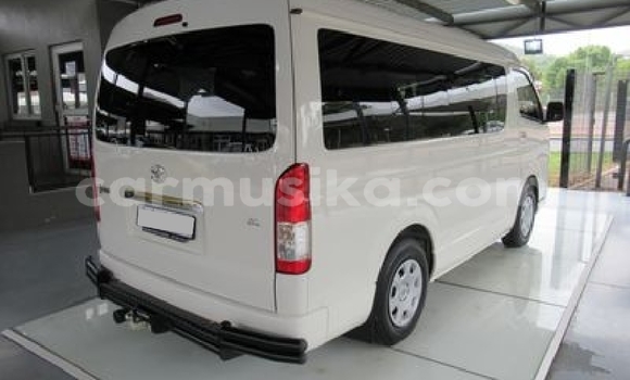 Acheter Occasion Voiture Toyota TownAce Blanc à Beitbridge, Matabeleland South Acheter Occasion Voiture Toyota TownAce Blanc à Beitbridge, Matabeleland South