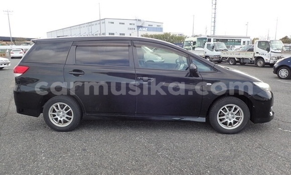 Tenga Tsaru Toyota Wish Nhema Mota in Beitbridge in Matabeleland South Tenga Tsaru Toyota Wish Nhema Mota in Beitbridge in Matabeleland South