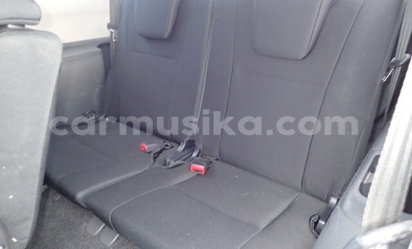 Tenga Tsaru Toyota Wish Nhema Mota in Beitbridge in Matabeleland South Tenga Tsaru Toyota Wish Nhema Mota in Beitbridge in Matabeleland South