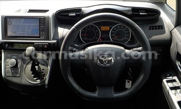 Tenga Tsaru Toyota Wish Chena Mota in Beitbridge in Matabeleland South Tenga Tsaru Toyota Wish Chena Mota in Beitbridge in Matabeleland South
