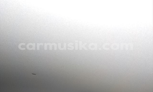 Tenga Tsaru Toyota Wish Chena Mota in Beitbridge in Matabeleland South Tenga Tsaru Toyota Wish Chena Mota in Beitbridge in Matabeleland South