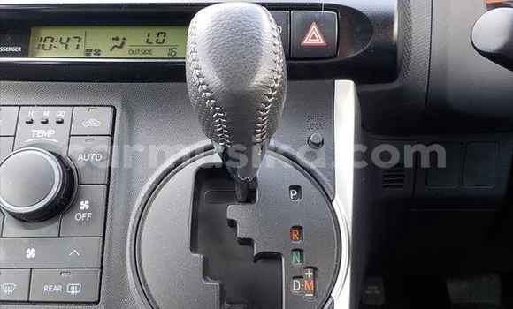 Tenga Tsaru Toyota Wish Chena Mota in Beitbridge in Matabeleland South Tenga Tsaru Toyota Wish Chena Mota in Beitbridge in Matabeleland South