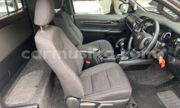 Acheter Occasion Voiture Toyota Hilux Autre à Beitbridge, Matabeleland South Acheter Occasion Voiture Toyota Hilux Autre à Beitbridge, Matabeleland South