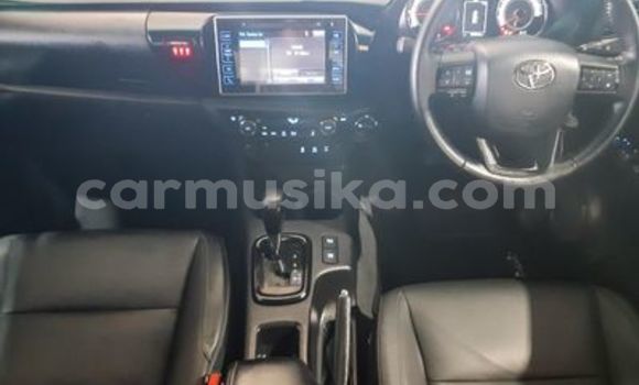 Tenga Tsaru Toyota Hilux Chena Mota in Beitbridge in Matabeleland South Tenga Tsaru Toyota Hilux Chena Mota in Beitbridge in Matabeleland South