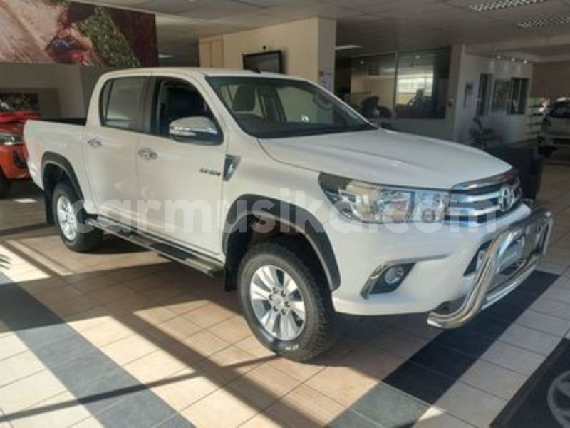 Big with watermark toyota hilux matabeleland south beitbridge 21802