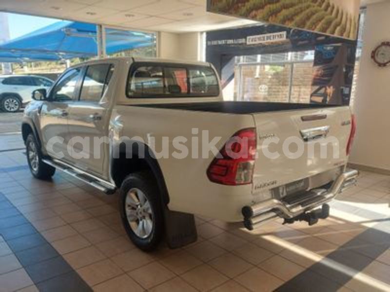 Big with watermark toyota hilux matabeleland south beitbridge 21802