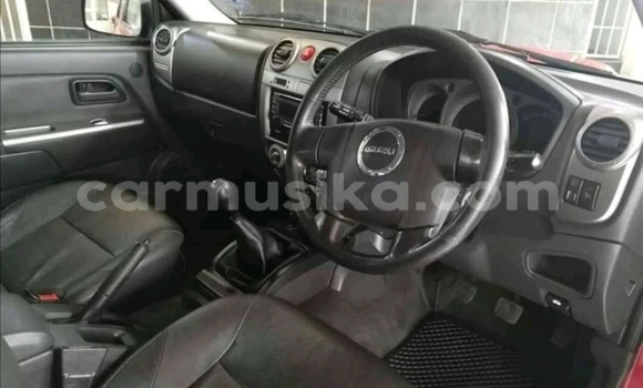 Tenga Tsaru Isuzu KB Tsvuku Mota in Beitbridge in Matabeleland South Tenga Tsaru Isuzu KB Tsvuku Mota in Beitbridge in Matabeleland South