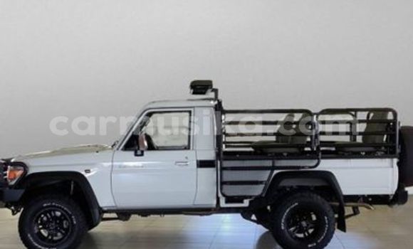 Acheter Occasion Voiture Toyota Hilux Autre à Beitbridge, Matabeleland South Acheter Occasion Voiture Toyota Hilux Autre à Beitbridge, Matabeleland South