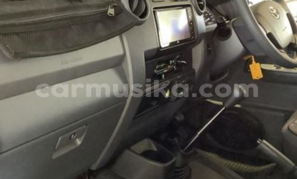 Acheter Occasion Voiture Toyota Hilux Autre à Beitbridge, Matabeleland South Acheter Occasion Voiture Toyota Hilux Autre à Beitbridge, Matabeleland South