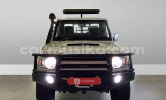 Acheter Occasion Voiture Toyota Hilux Autre à Beitbridge, Matabeleland South Acheter Occasion Voiture Toyota Hilux Autre à Beitbridge, Matabeleland South